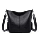 Crossbody-väska i läder för kvinnor M683 1