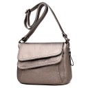 Crossbody-väska i läder för kvinnor M750 2