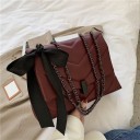 Damhandväska över axeln med lock V-formad quiltning Kedjestraps med flätad rem Dekorativ rosett Konstläder 31,5 x 22 x 8,5 cm 3