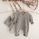 Mono bebe con gorro T2751 2