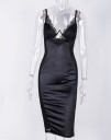 Robe brillante avec dentelle 1