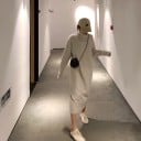 Vestido midi de cuello alto 7