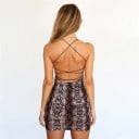 Rochie mini cu model șarpe 9