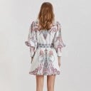 Rochie mini cu mâneci largi 4