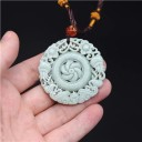 Halsband med amulett D538 1