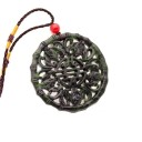 Halsband med amulett D653 1