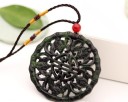Halsband med amulett D653 4