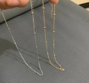 Halsband med pärlor 3