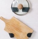 Vägghängd lockhållare 5