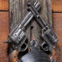 Vägghängd flasköppnare med westernmotiv 6