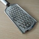 Rostfritt rivjärn med handtag 2