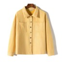 Damoversize skjorta för kallare väder Två bröstfickor och knäppning med knappar Matt mockautseende Bomull med polyester 11