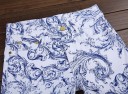 Blåvita jeans för män i en intressant design 3