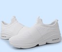 Slip-on sneakers för män J2761 17