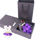 7 květinová kytice z růžového mýdla s medvídkem a dárkovou krabičkou 29x19 cm dekorativní dárek pro oslavy a výročí 1