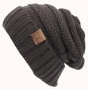 Stickad mössa J3244 8