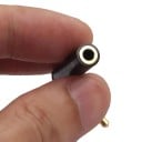 Vinklad adapter 3,5 mm jack M/F 3