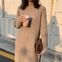 Vestido midi tipo suéter 4