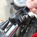 Dubbel USB motorcykelladdare 4