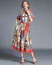 Vestido elegante de mujer con mangas cortas. 4