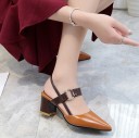 Eleganta pumps med spänne J1297 4
