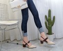 Eleganta pumps med spänne J1297 11