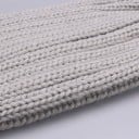 Set aus Wintermütze und Schal für Kinder mit Pompons 11