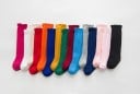 Calcetines hasta la rodilla de colores para niñas 17