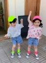 Camiseta infantil con caras sonrientes 4