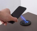 Inbyggd trådlös laddare för bord Rund design med USB-port på ovansidan Montering i hål i skivan Kabel 1,2 m med USB-A-kontakt 5