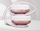 Hopfällbara Bluetooth-hörlurar över öronen med Micro SD-kortplats Mikrofon Batteritid 10 timmar 3,5 mm jack Frekvens 22 Hz till 22 kHz 6