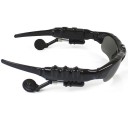 Glasögon med bluetooth-hörlurar och mikrofon för musik och handsfree-samtal Sportig form Mörka glas Batteritid 6 timmar Extra uppsättning 5