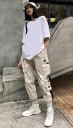 Cargo jogger byxor med elastisk midja och snörning Stora fickor med lock på låren Sidofickor Avsmalnande ben vid anklarna Polyester 8