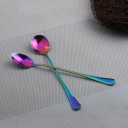 Lång te-sked i regnbågsfärg Glansig yta med färgglada skiftningar Smal handtag Rostfritt stål Längd 19,4 cm För omrörning av kaffe och te 6