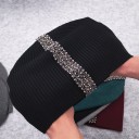 Dam beanie mössa med vertikal rand av pärlbroderi Ribbad stretchstickning av bomull och ull Huvudomfång 50 till 60 cm 11