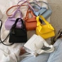 Dam mini crossbody väska med dekorativa knutar på handtaget Lock och lång rem över axeln Krokodilsmönster PU läder 17 x 13 x 9 cm 7