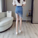 Damjeans mini kjol med inbyggda shorts Asymmetrisk framsida med långa fransar Åtsittande passform Metalldragkedja Bomullsjeans 5