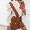 Dams mini kjol i konstläder med selar som korsar på ryggen A-linjeformad stil Krokodilprägling Metallknappar fram Fickor med klaff 5