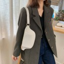 Damidjeväska i PU-läder med slät yta Gyllene dragkedja Bred justerbar rem Bärs över axeln eller runt midjan 12 x 27 x 10 cm 6
