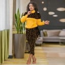 Damsportset med tröja med hög krage och kort dragkedja samt åtsittande byxor Leopardmönster Känguruficka Polyester och spandex 3