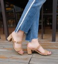 Damsandaler med eleganta klackar J1702 5