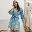 Mini rochie de dama cu broderie 5