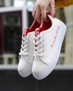 Snygga sneakers för kvinnor med tryck J1780 7