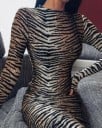 Vestido de mujer con patrón P1007 2