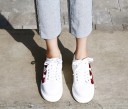 Damsneakers med hjärtan 4
