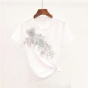 Camiseta y falda vaquera de mujer 2
