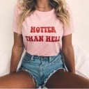 T-shirt med rosa tryck för kvinnor 2