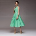 Vestido vintage de mujer con lunares 4