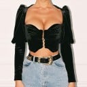 Dámský crop top s hlubokým výstřihem 3