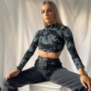 Dámský crop top s motivem draka 6